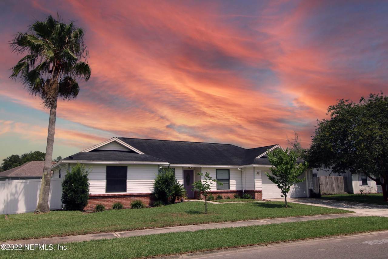 7804 Allspice Cir - Photo 1