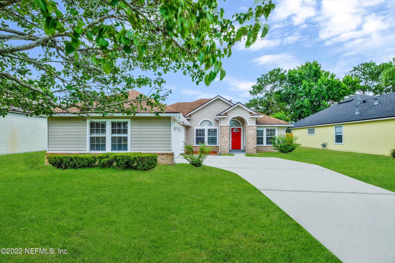 1945 Willesdon Dr - Photo 1