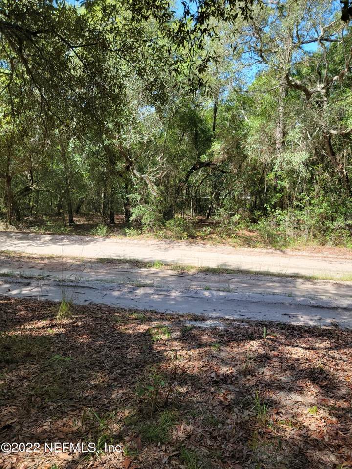 6361 Cascade Dr - Photo 1