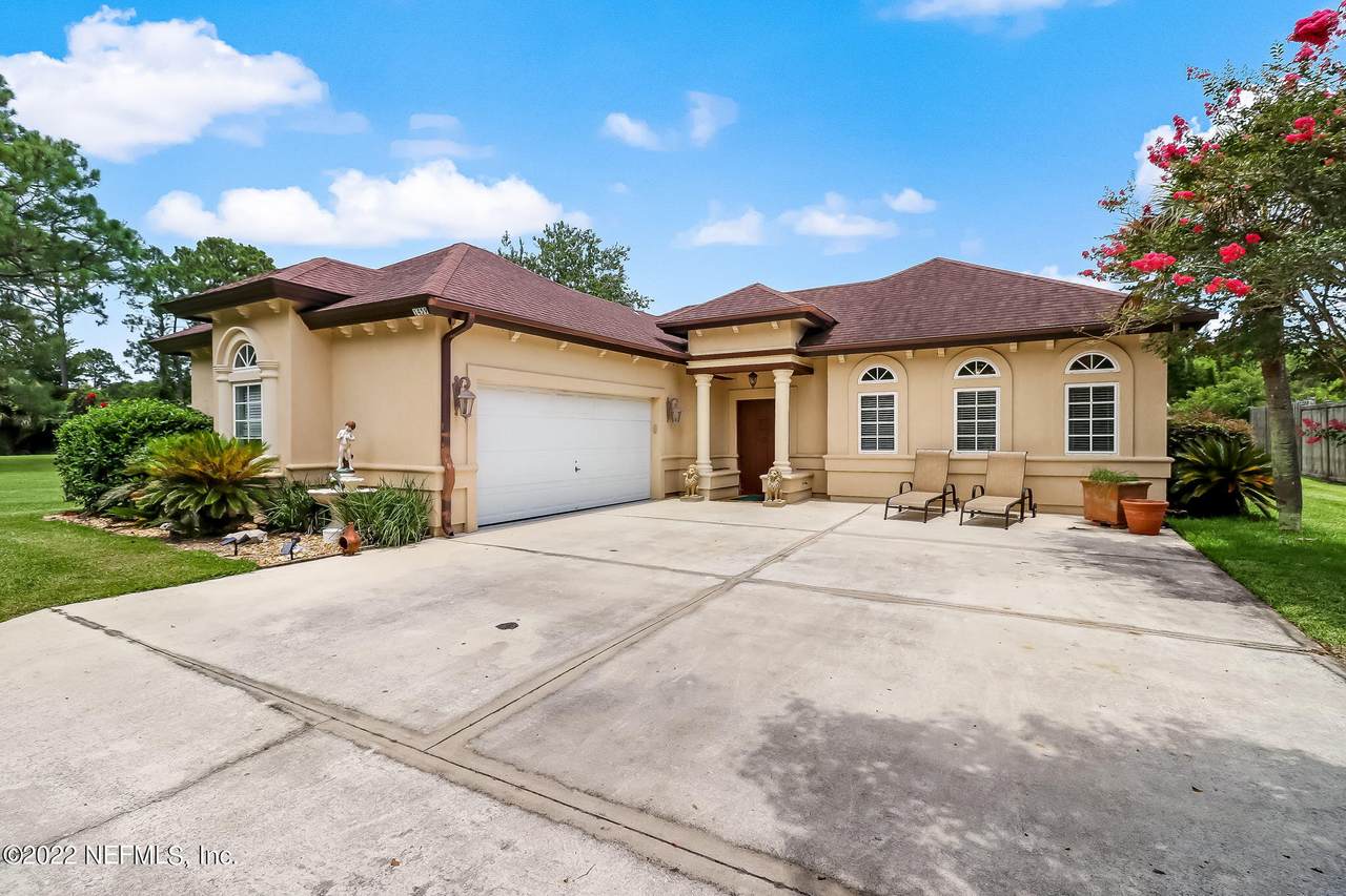 1459 Fountain Dr - Photo 1