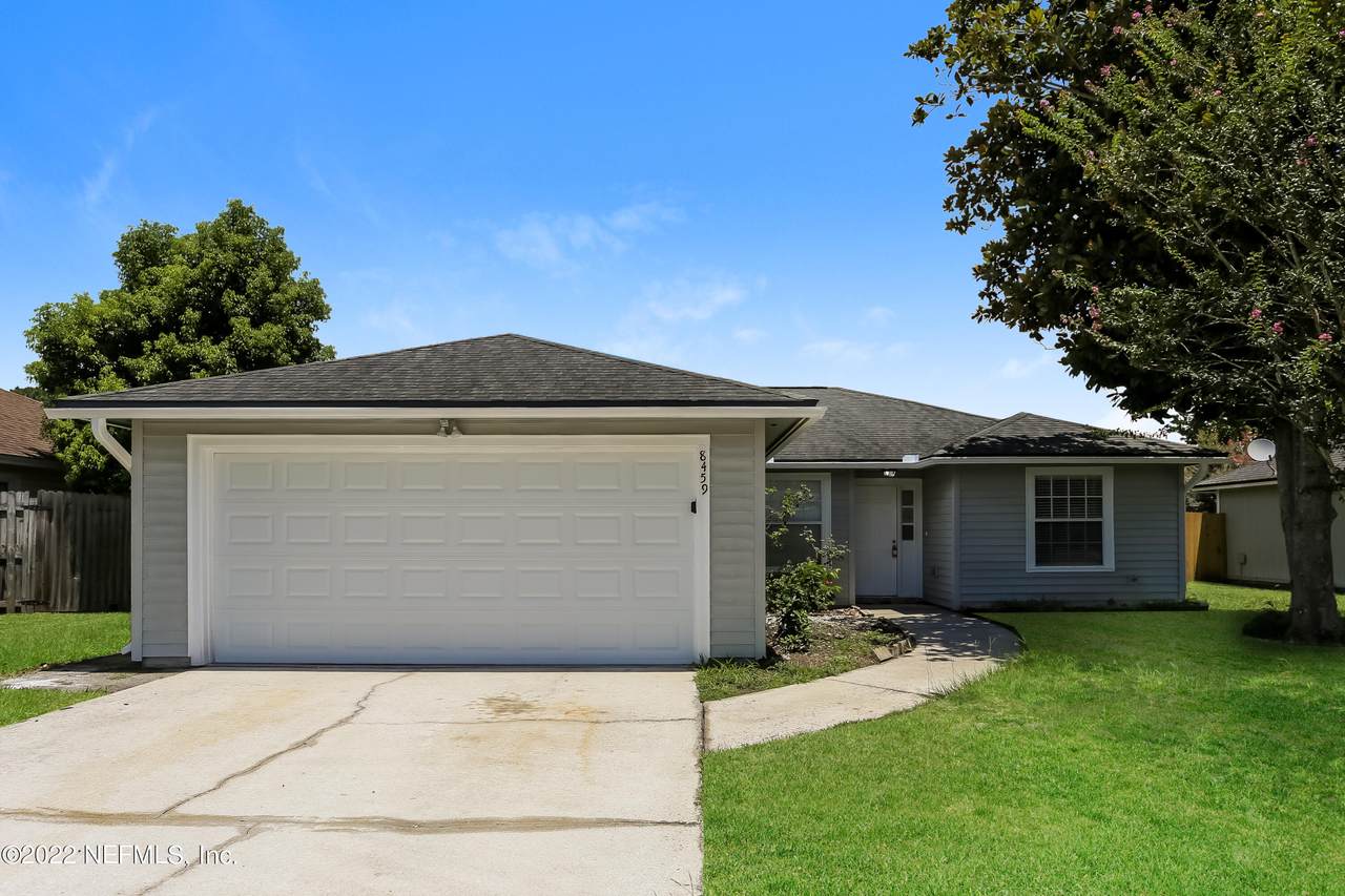 8459 Everest Dr - Photo 1