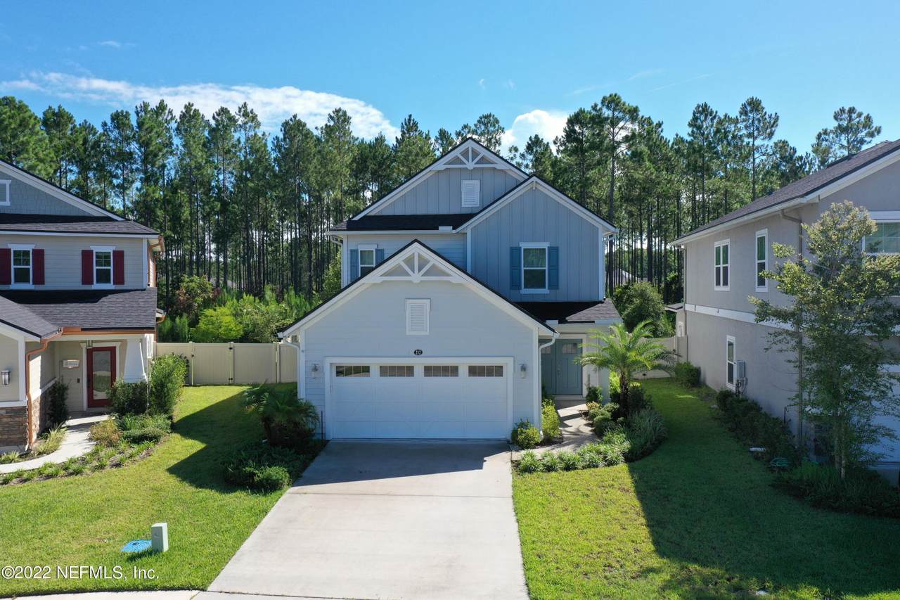 212 Concave Ln - Photo 1