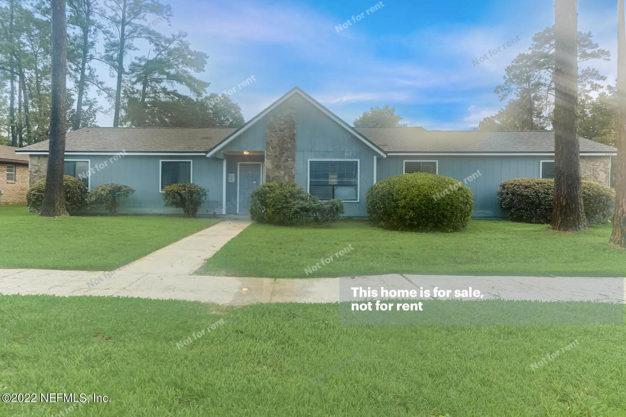 8810 Osprey Ln - Photo 1
