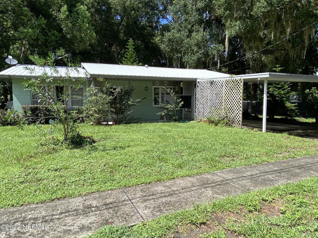 502 Magnolia Ave - Photo 1