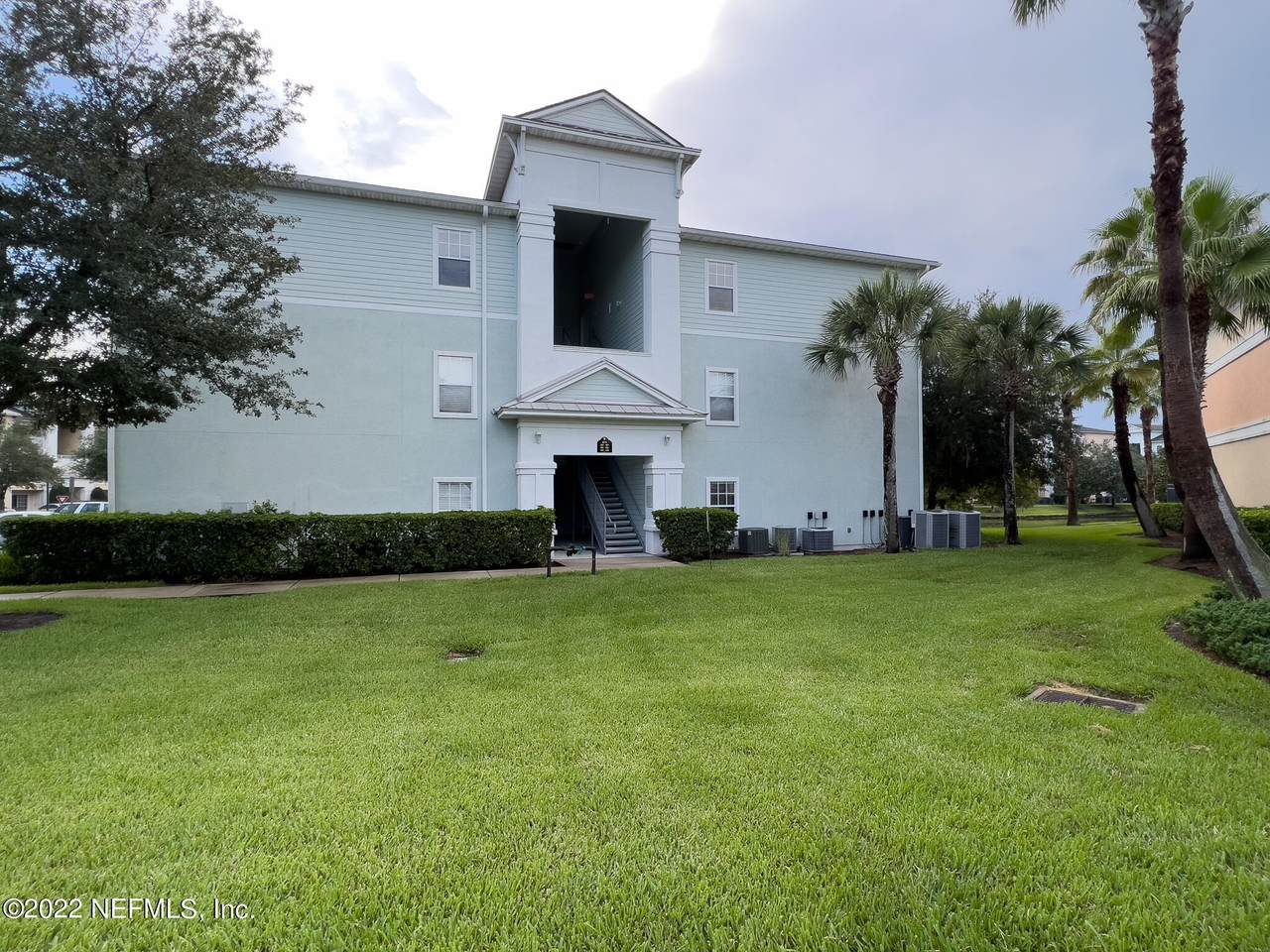 8215 Green Parrot Rd - Photo 1