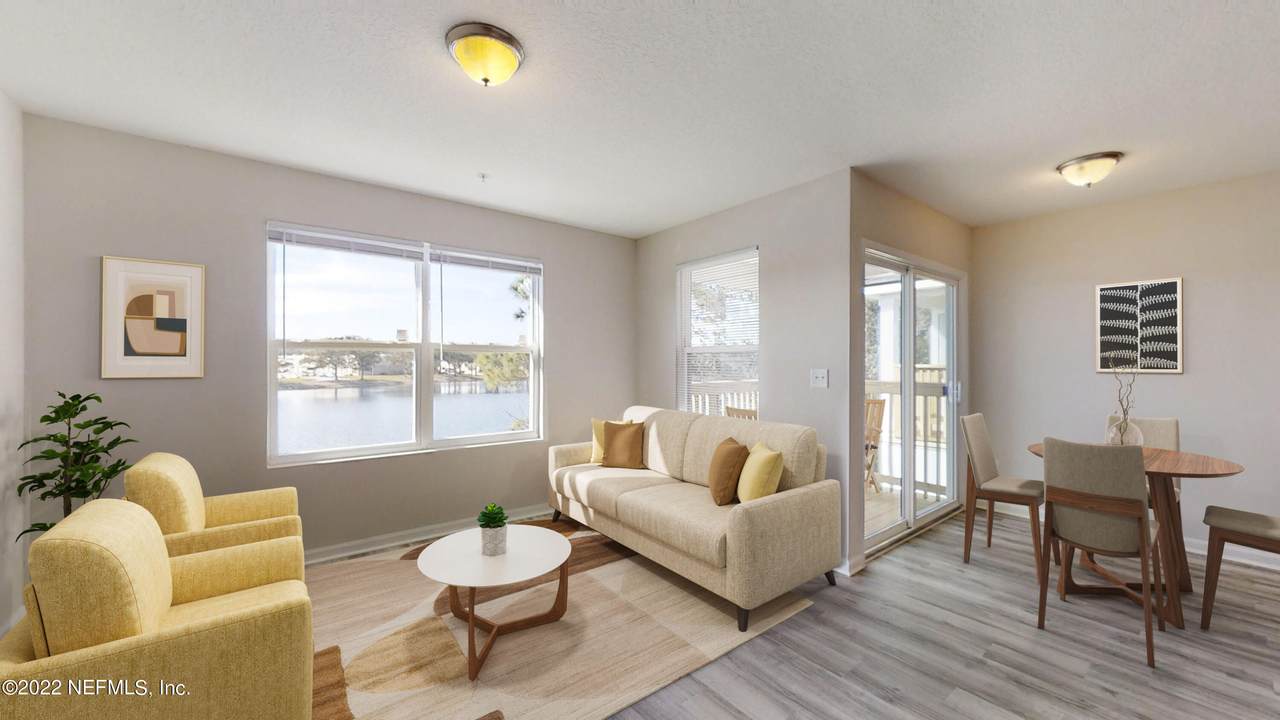 9133 Western Way - Photo 1