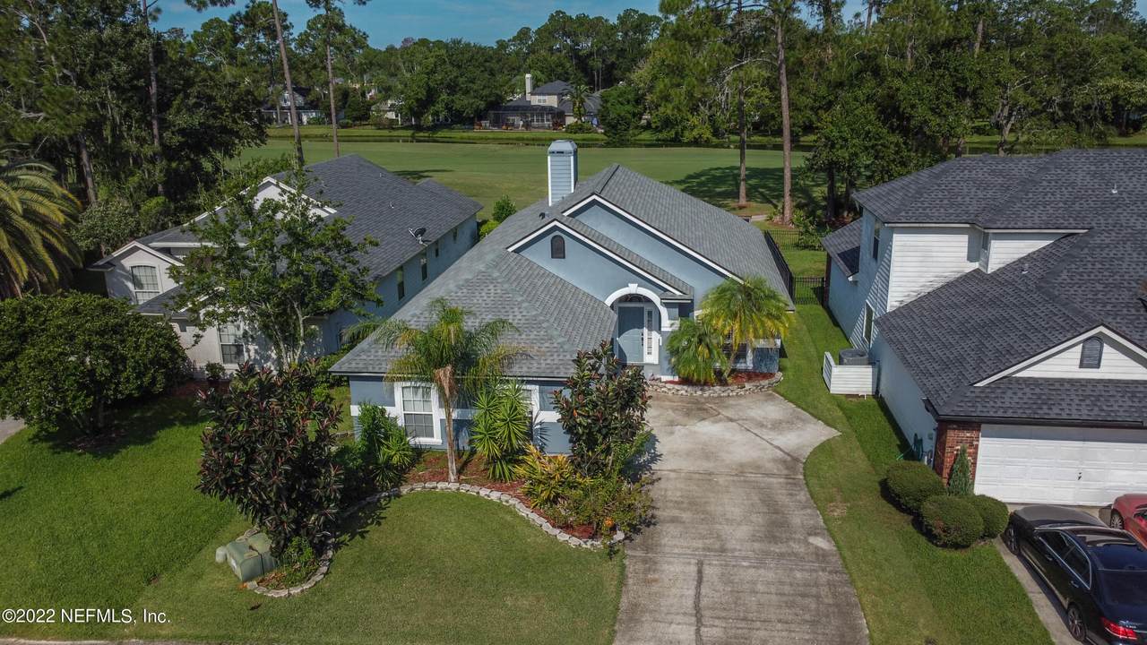 1668 Highland View Ct - Photo 1