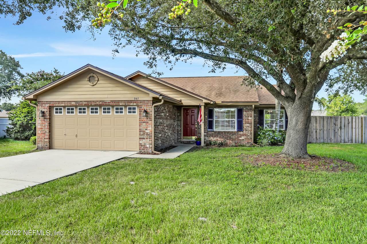 947 Arkenstone Dr - Photo 1