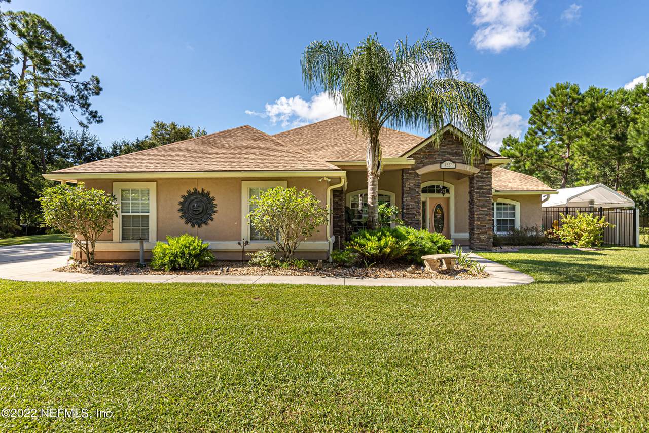 1327 Riviera Dr - Photo 1