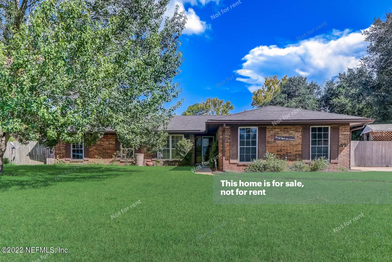 2817 Stagecoach Dr - Photo 1