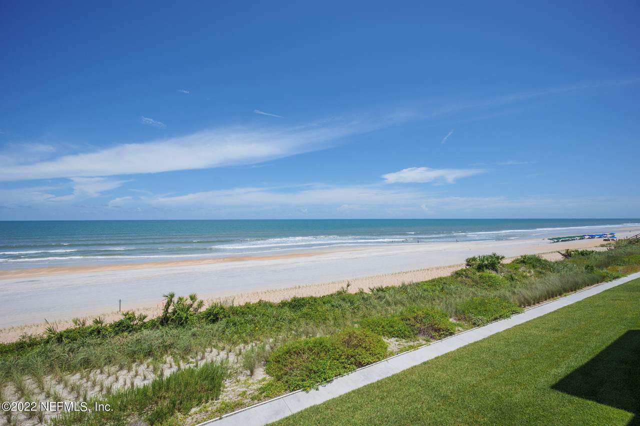 220 Serenata Dr - Photo 1