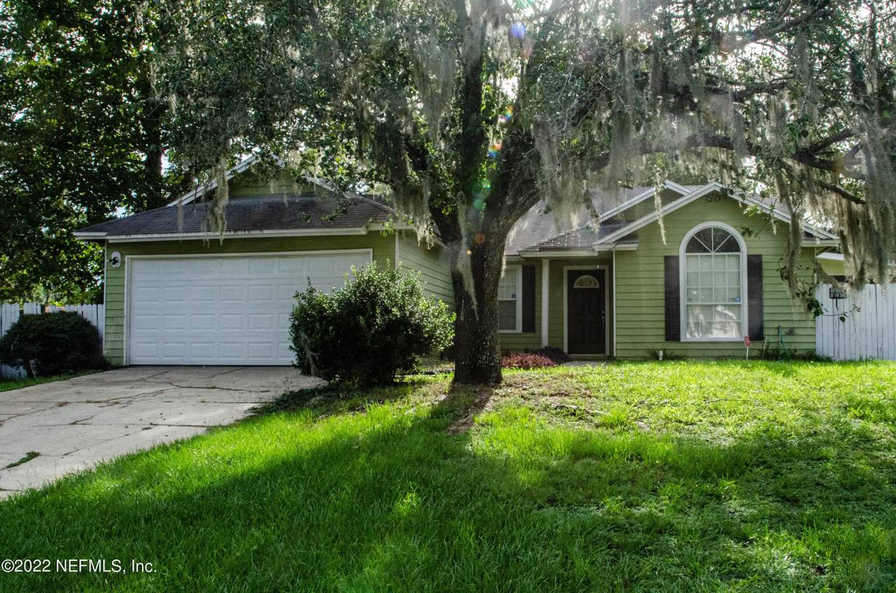 7442 Petrell Dr - Photo 1
