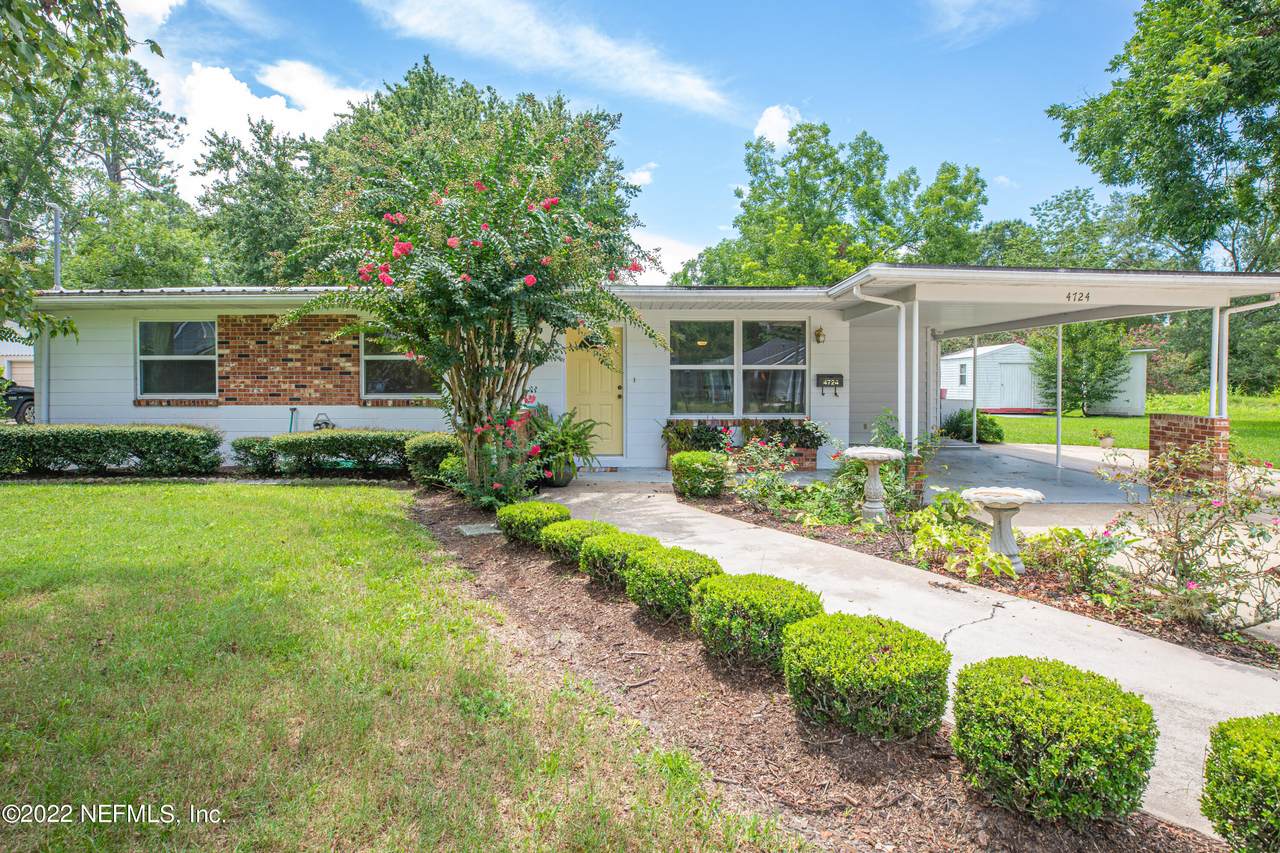 4724 Alpha Ave - Photo 1