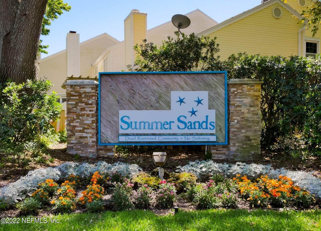200 Spindrift Ln - Photo 1