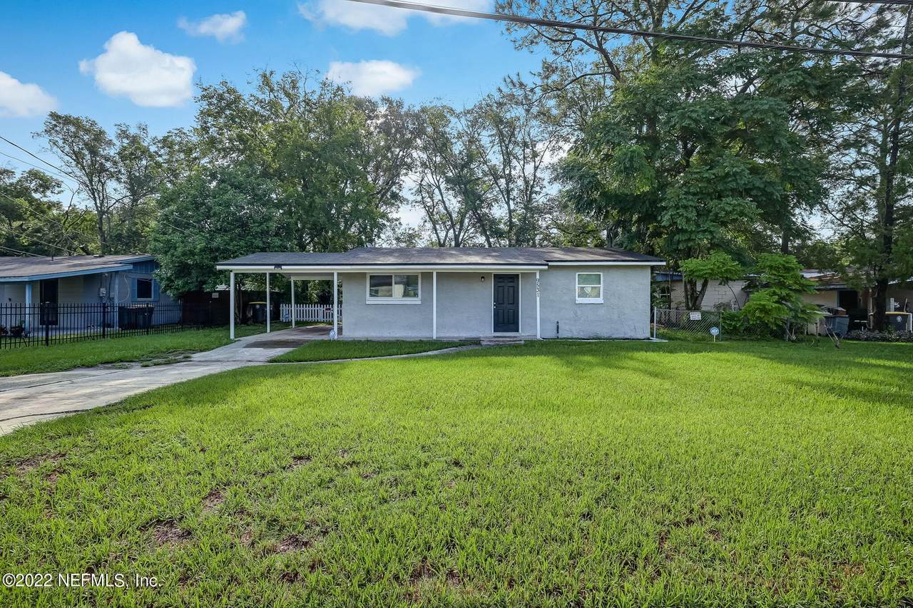 9531 Norfolk Blvd - Photo 1