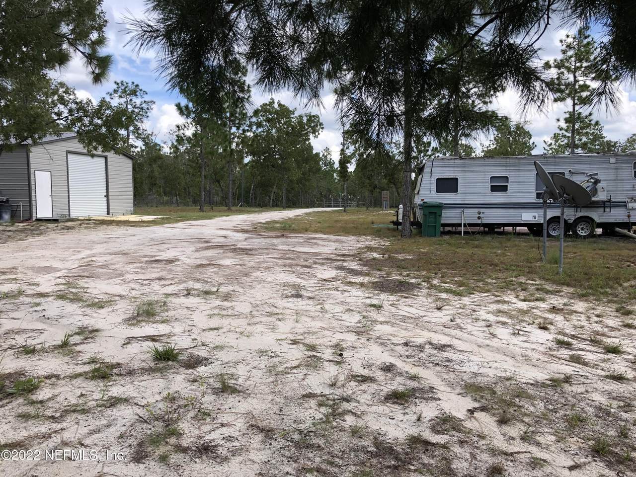 110 Quail Way - Photo 1