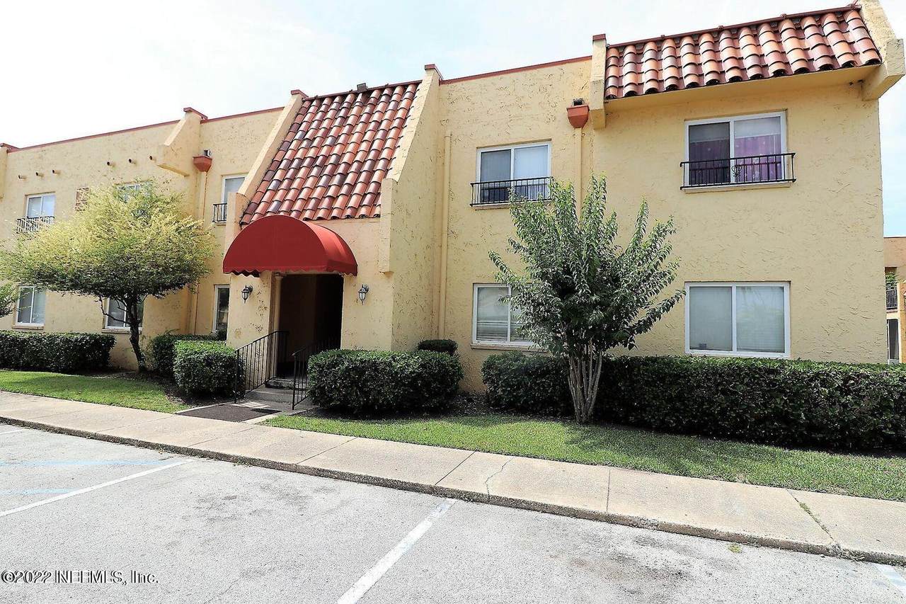 3873 Bell Tower Dr - Photo 1
