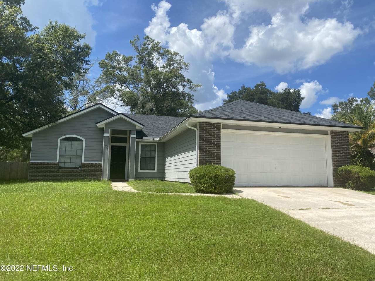 120 Dover Bluff Dr - Photo 1