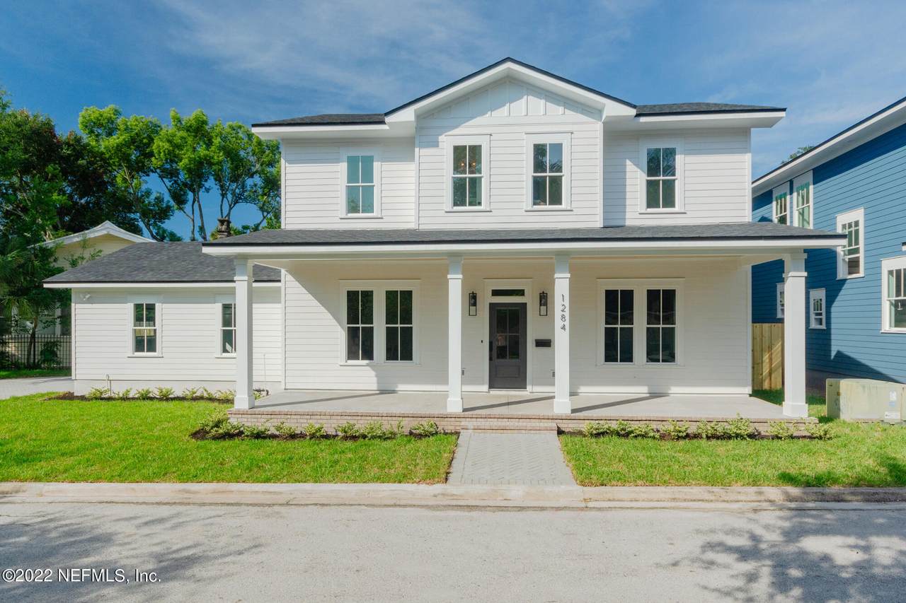 1284 Lydia Ct - Photo 1