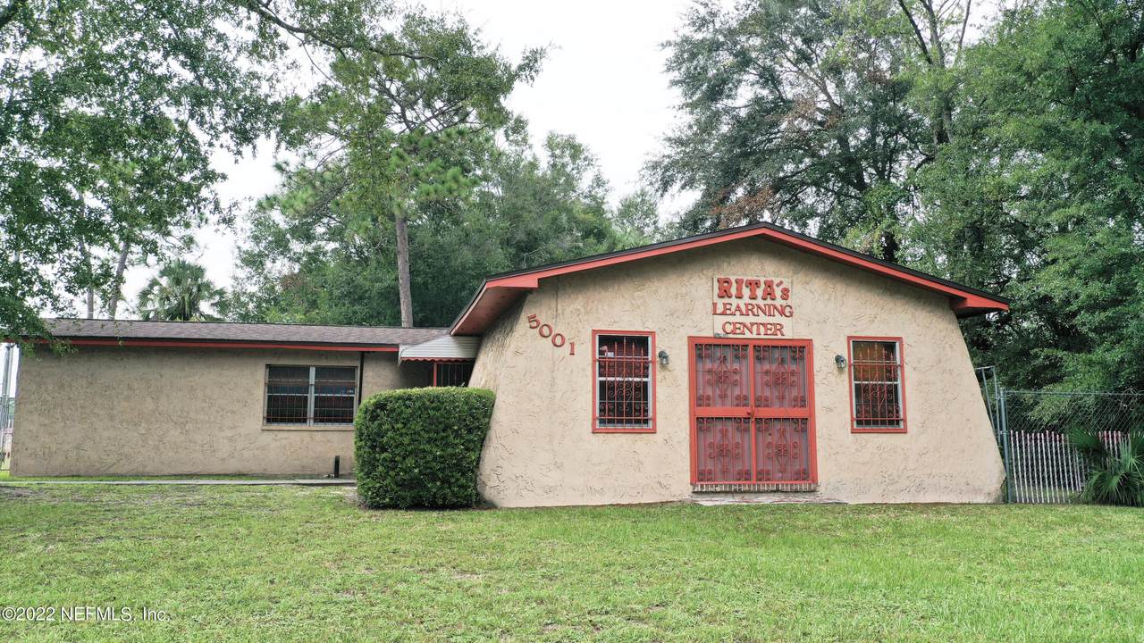 5001 Soutel Dr - Photo 1