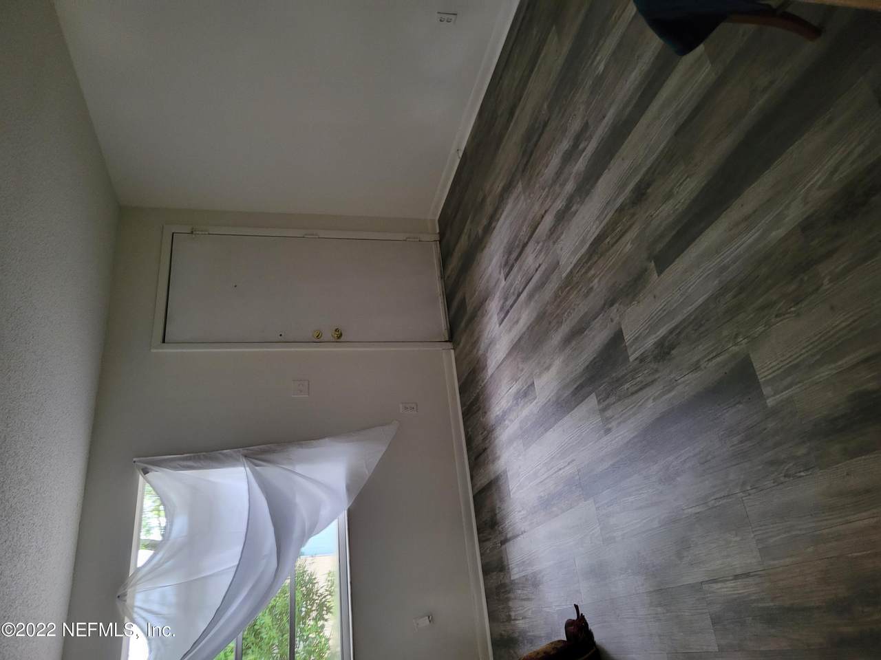 3329 Mayflower St - Photo 1