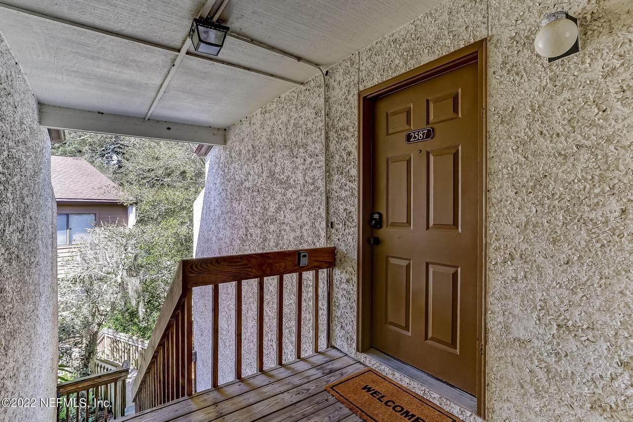2587 Forest Ridge Dr - Photo 1