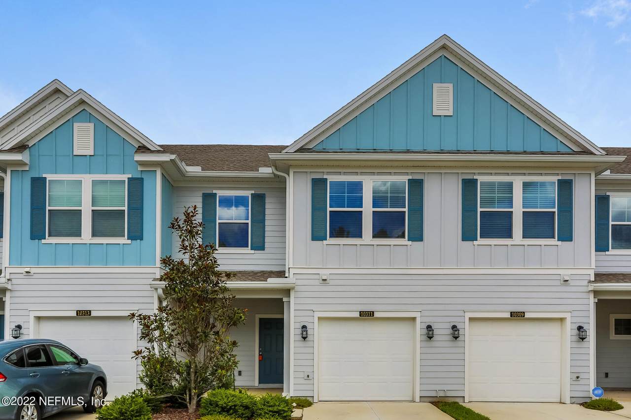 10311 Benson Lake Dr - Photo 1