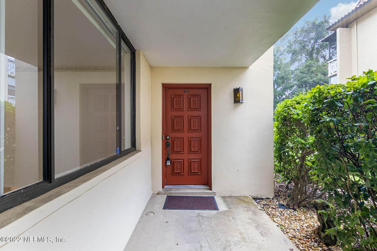 1820 Sevilla Blvd - Photo 1