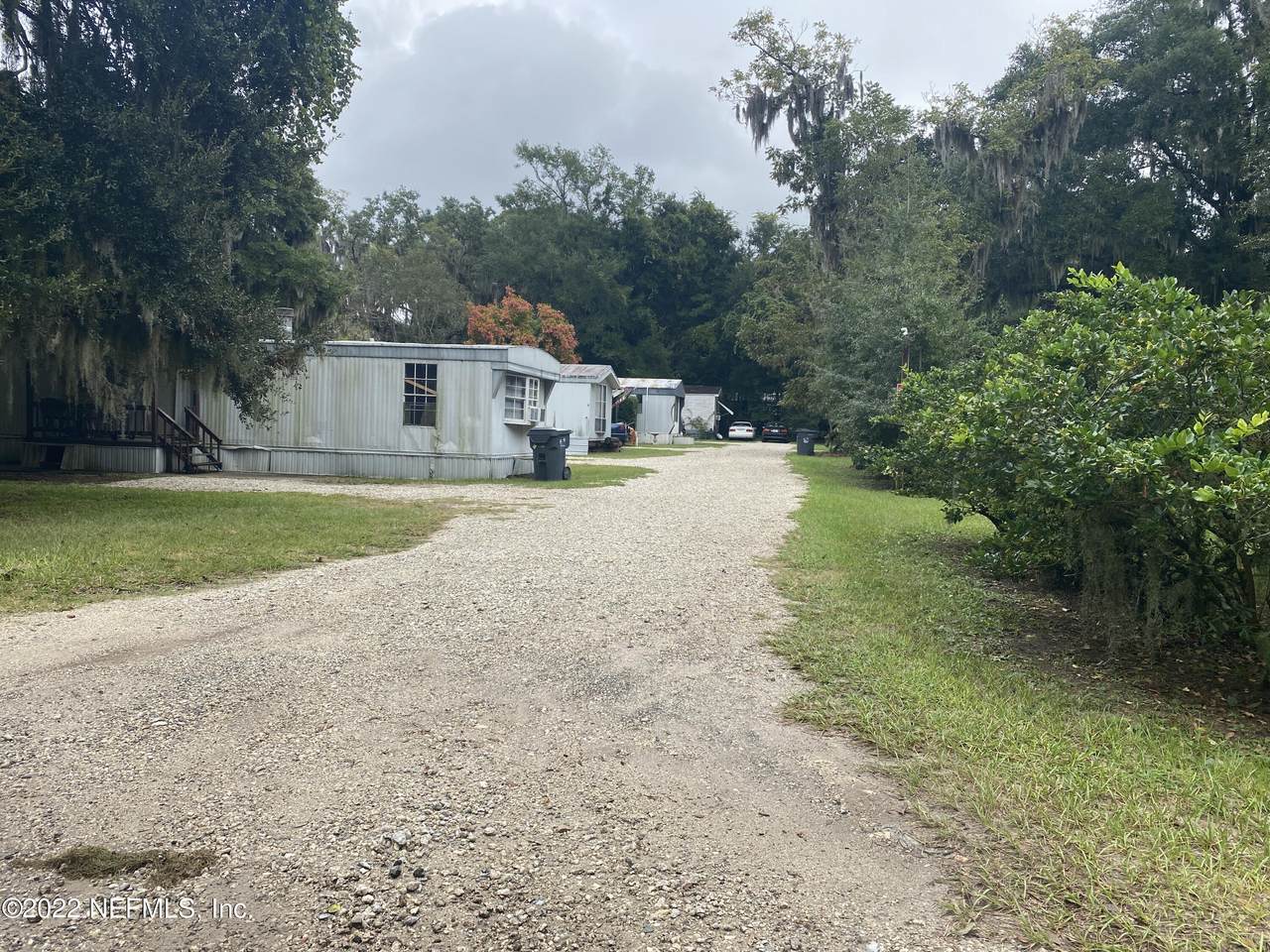 1854 Clinch Dr - Photo 1