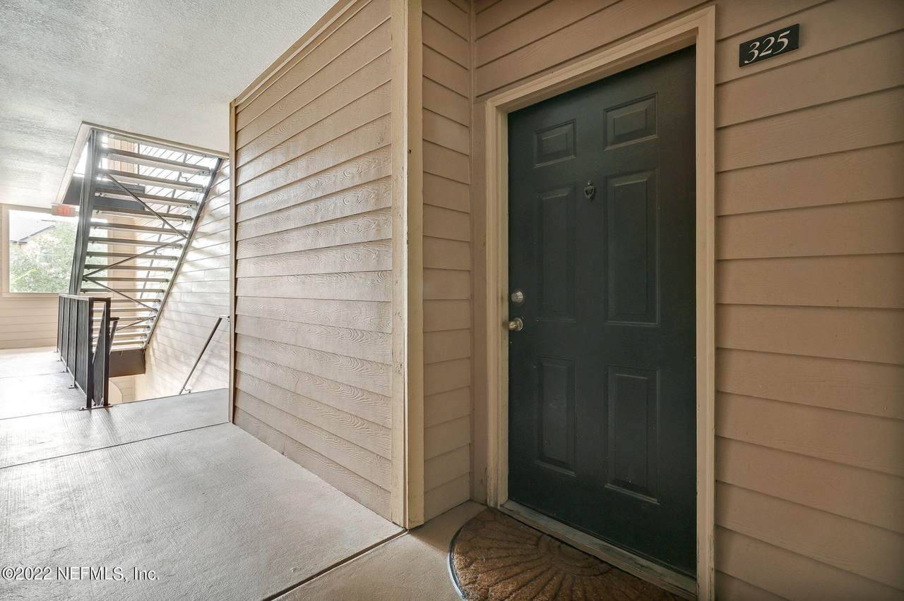 10961 Burnt Mill Rd - Photo 1