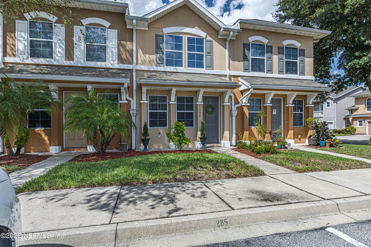 12996 Surfside Dr - Photo 1