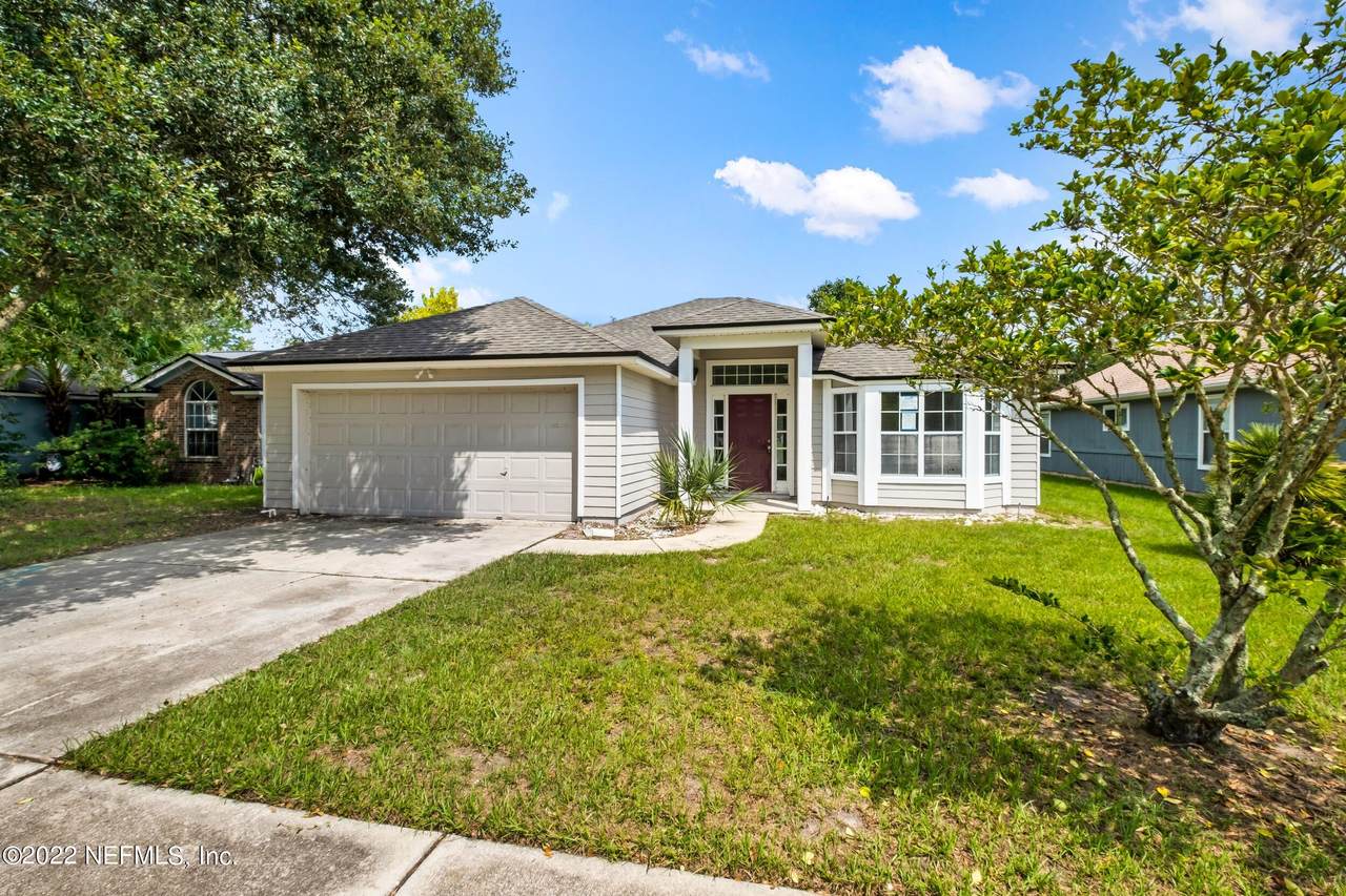 9043 Bridgecreek Dr - Photo 1
