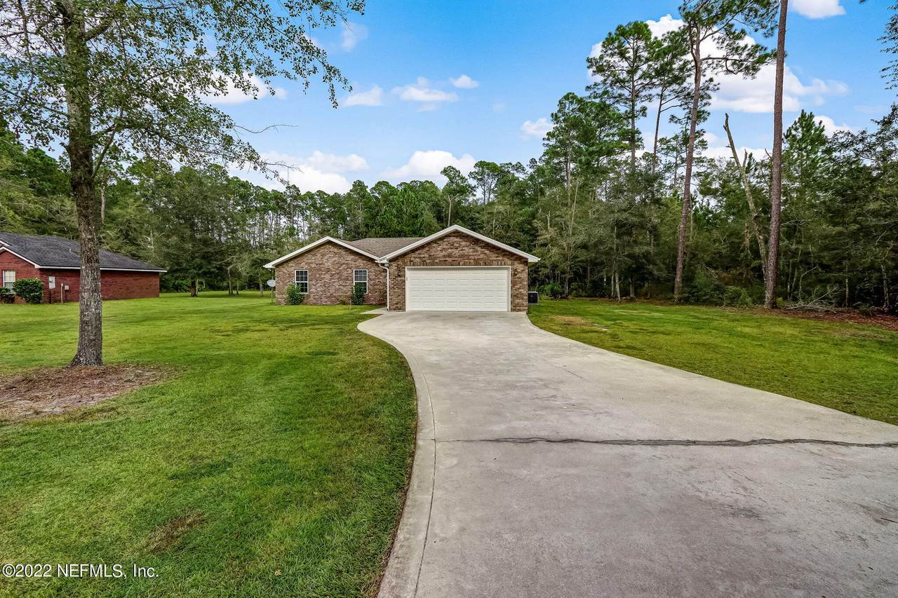 36501 Pine St - Photo 1