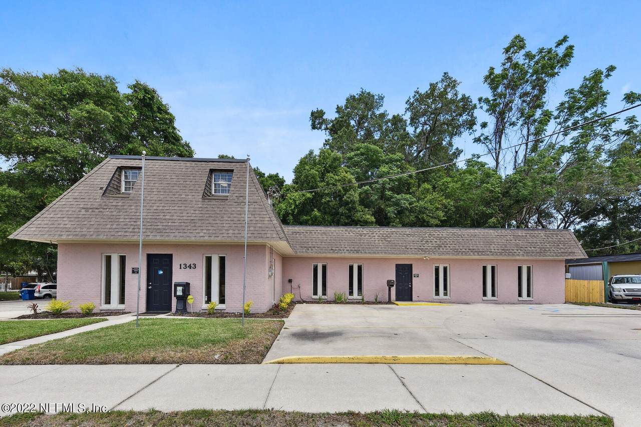1343 Rogero Rd - Photo 1