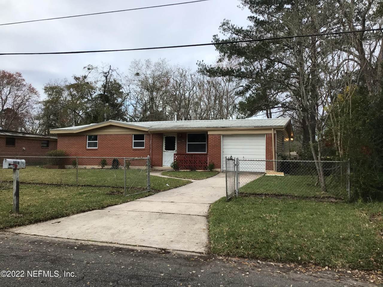 9614 Evesham Rd - Photo 1