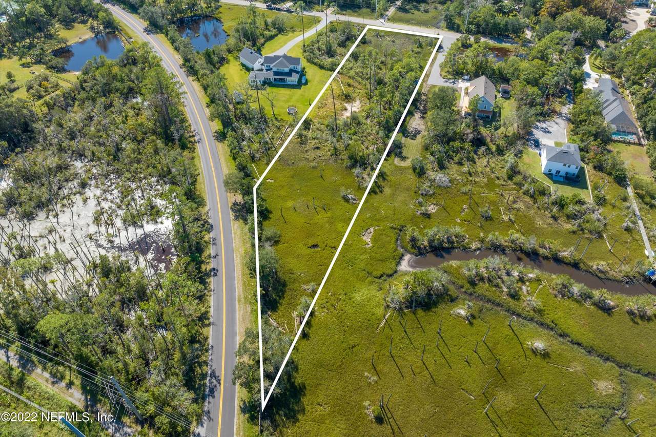 338 Roscoe Blvd - Photo 1