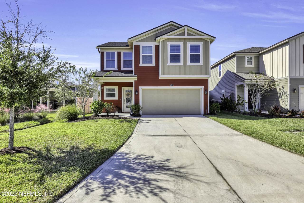 39 Sanderson Dr - Photo 1