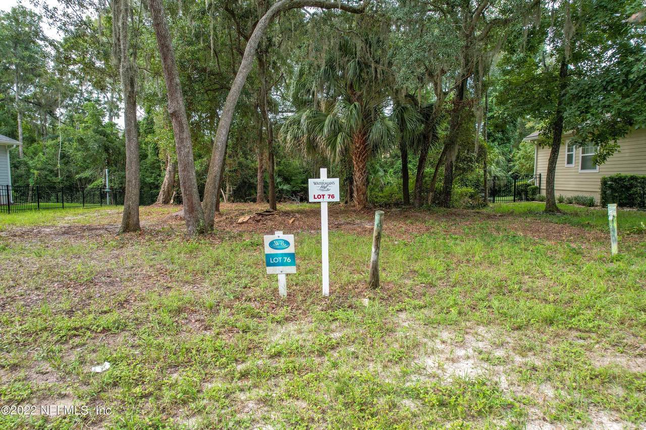 29272 Grandview Manor - Photo 1