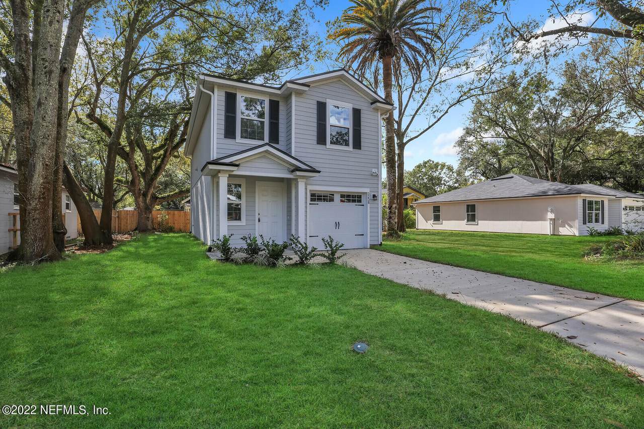 3238 Thomas St - Photo 1