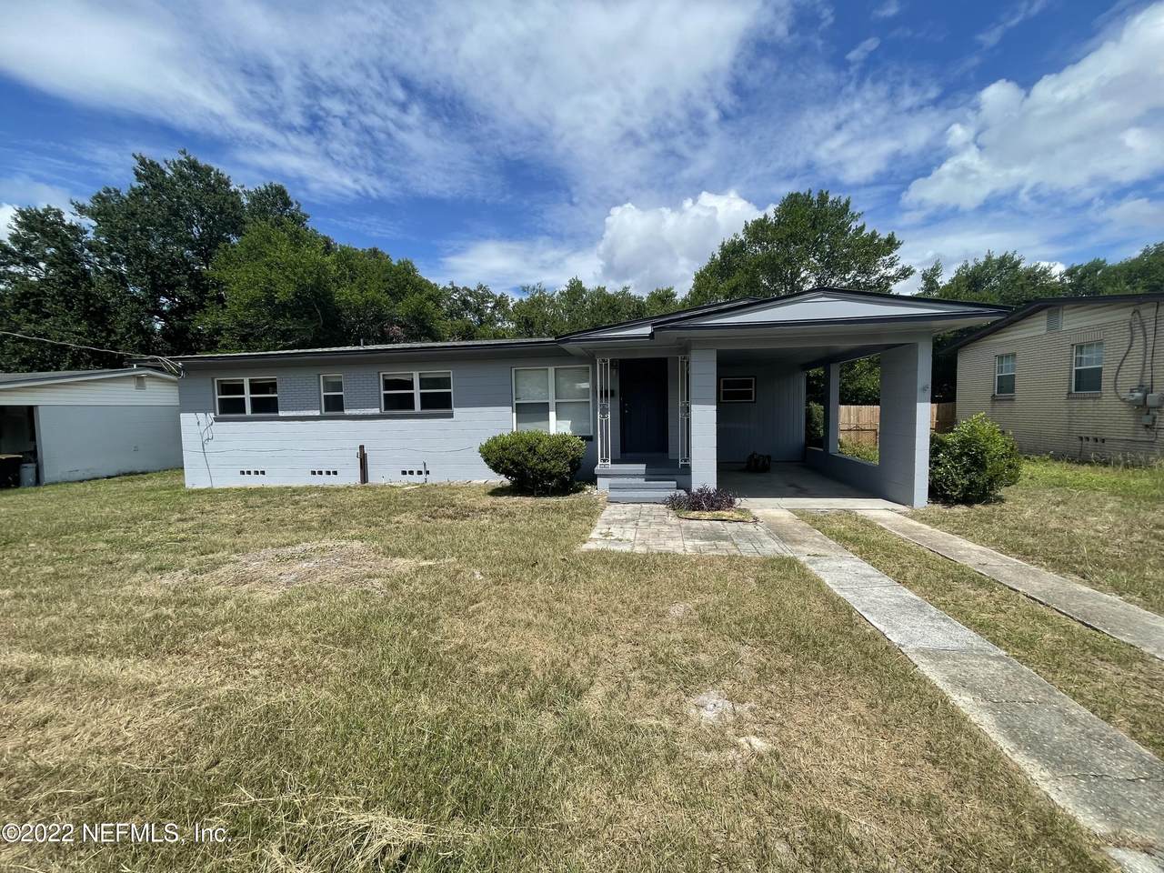 3821 Tyndale Dr - Photo 1