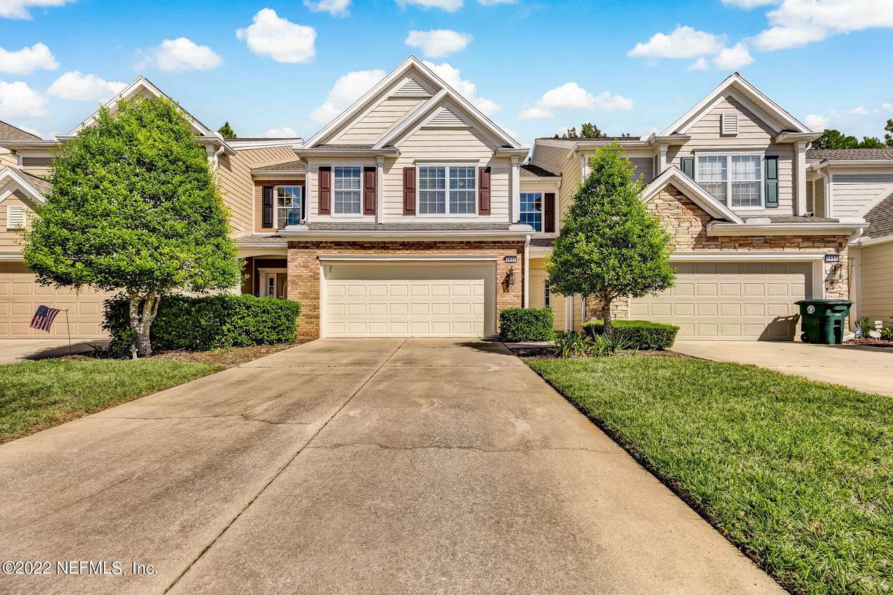 3921 Lionheart Dr - Photo 1