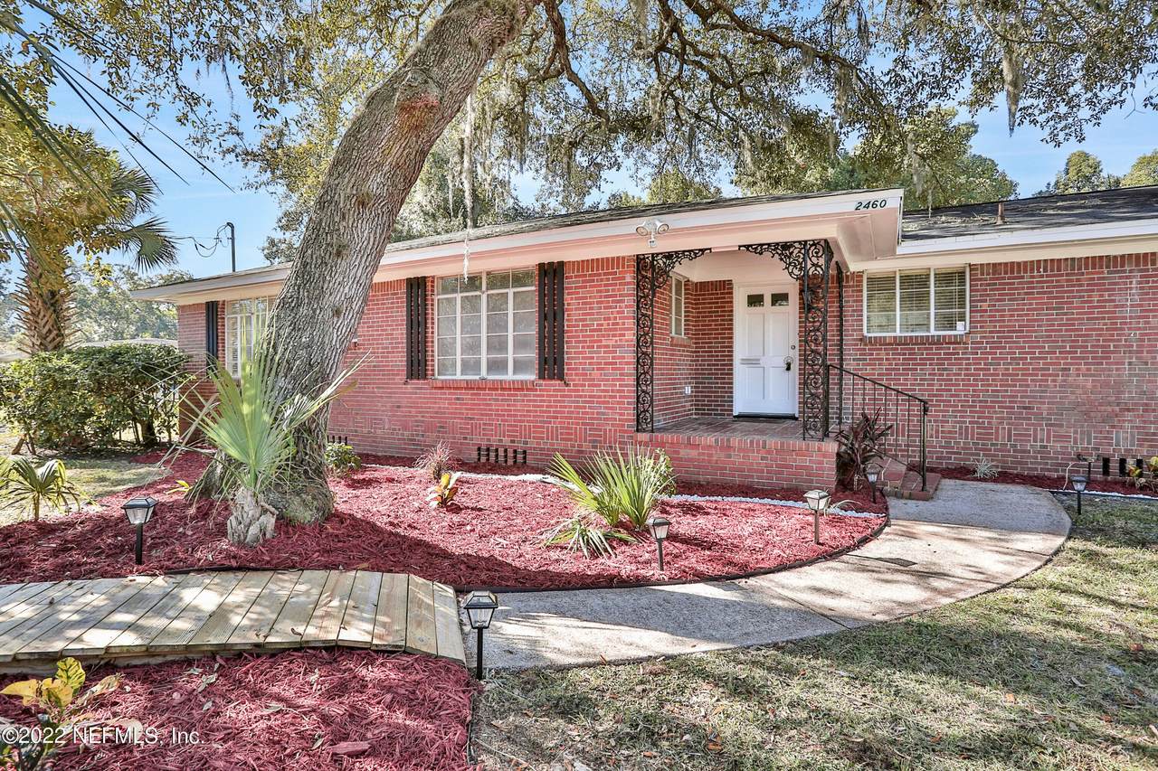 2460 Jose Cir - Photo 1