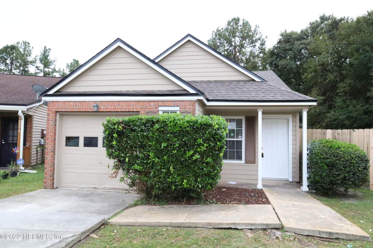 10956 Traci Lynn Dr - Photo 1