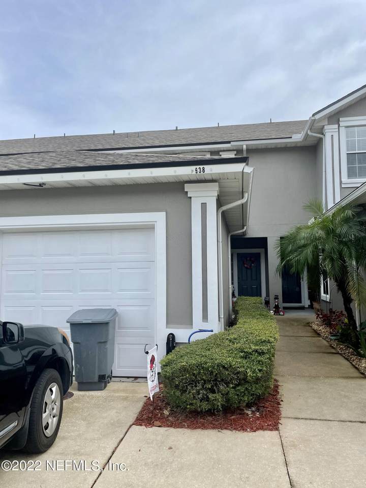 938 Scrub Jay Dr - Photo 1
