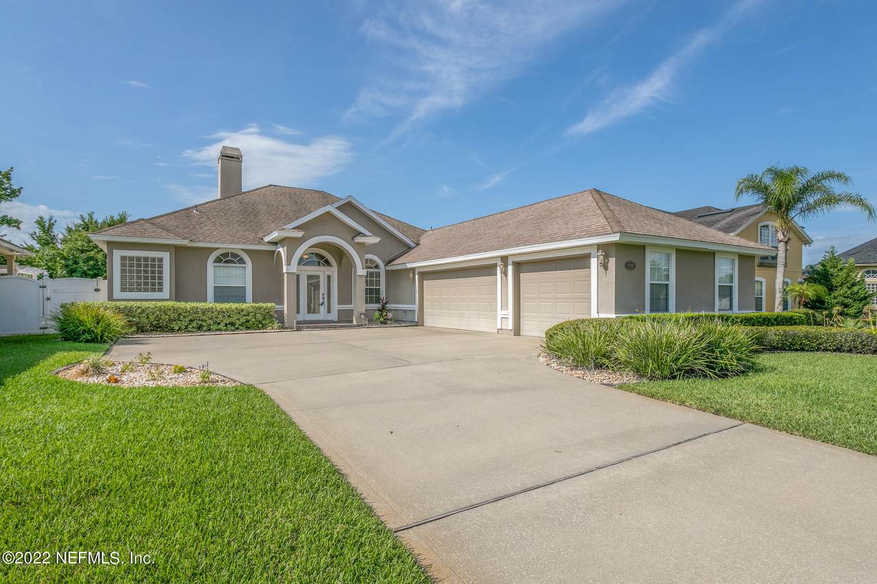 10118 Delpoint Ln - Photo 1