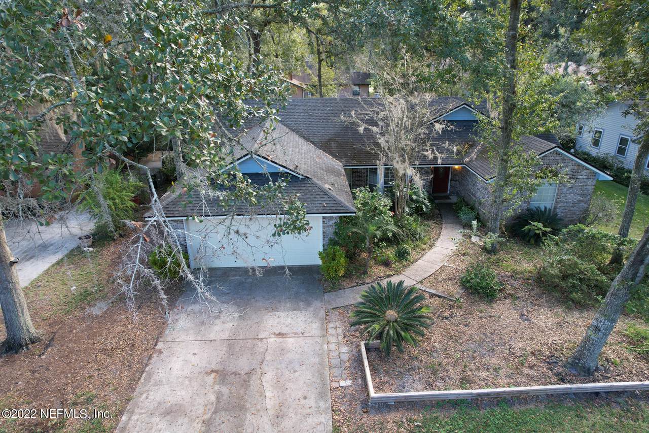 6249 Leeward Ct - Photo 1