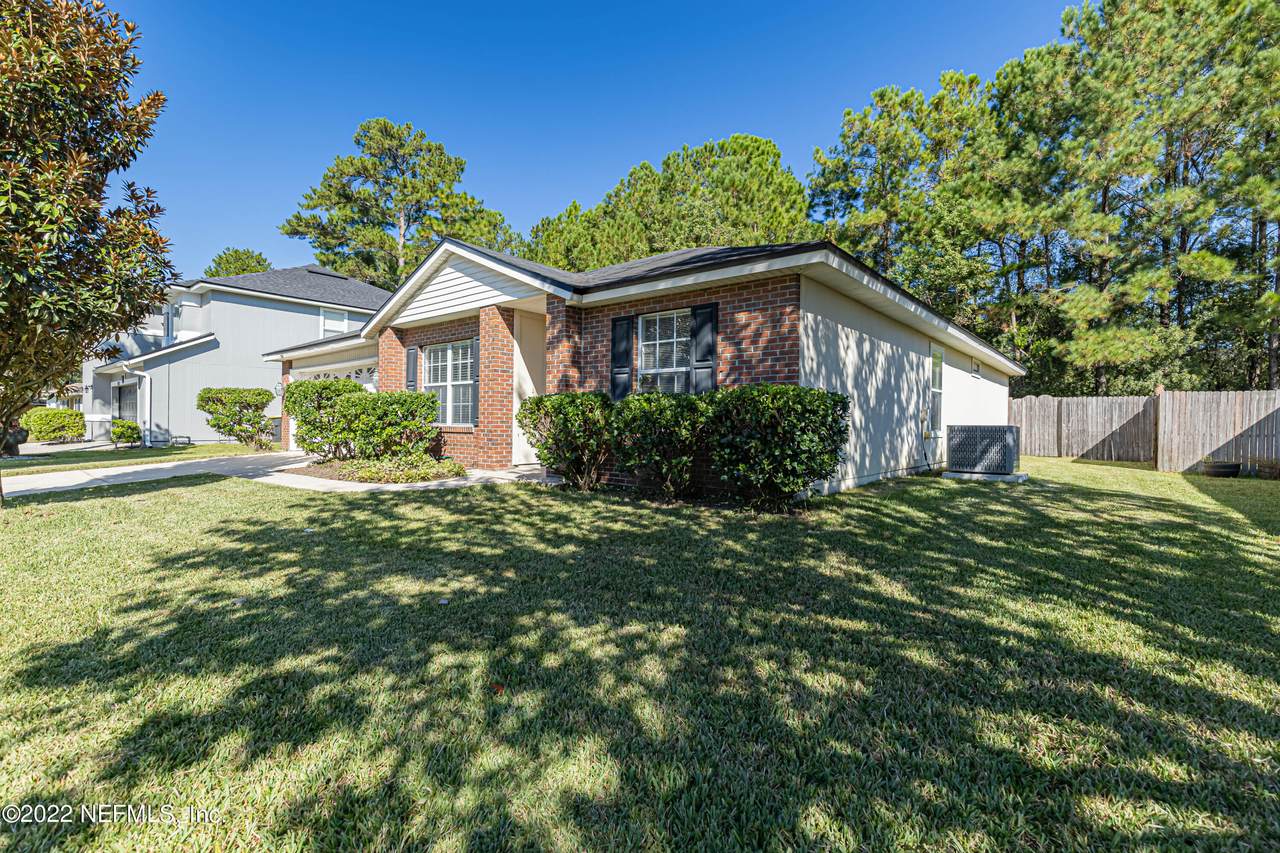 9303 Whisper Glen Dr - Photo 1