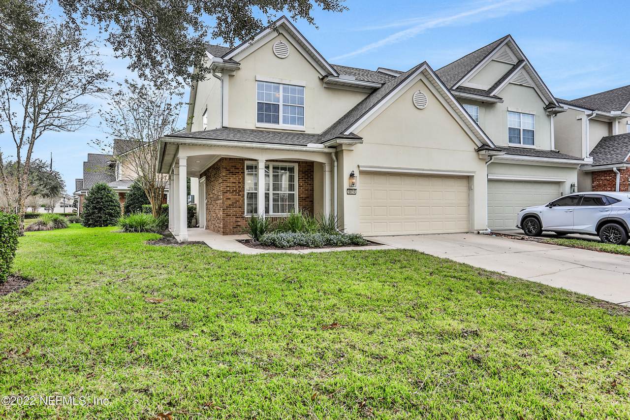 6414 Autumn Berry Cir - Photo 1