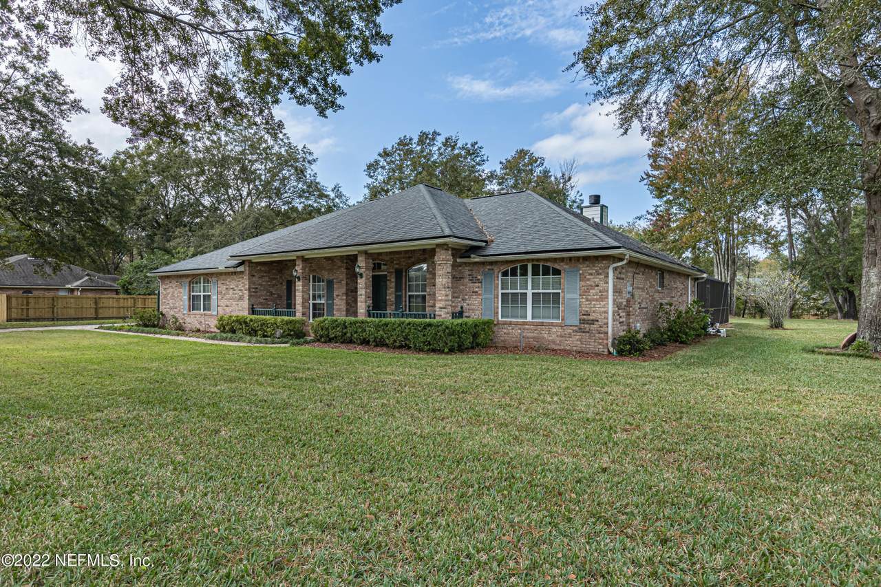 1340 Longmeadow Trl - Photo 1