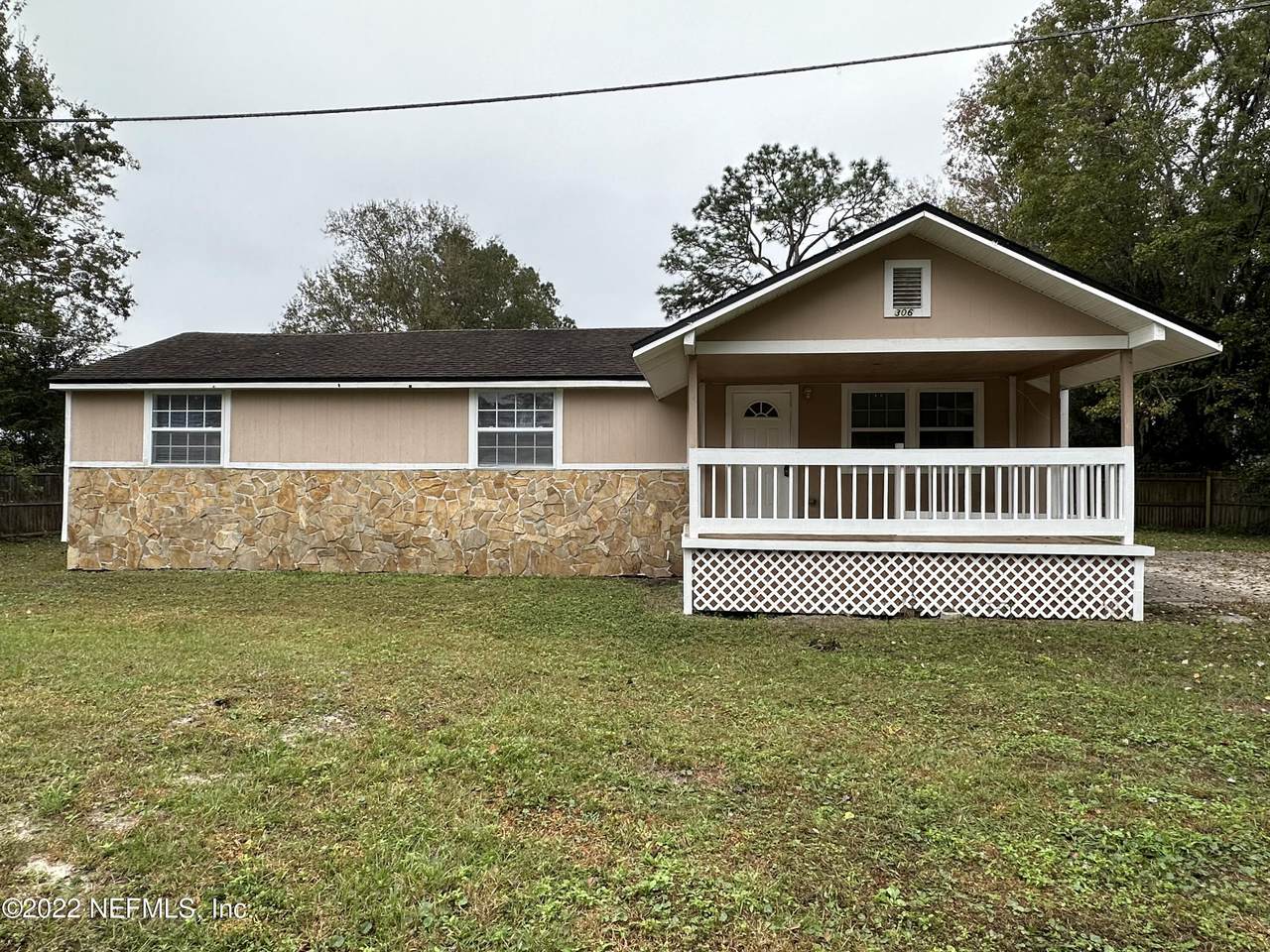 306 Bernard Rd - Photo 1